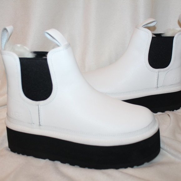 NIB UGG LEATHER NEUMEL CHELSEA PLATFORM SHORT WOMEN'S BOOTS WHITE BLACK‎ - Picture 2 of 7